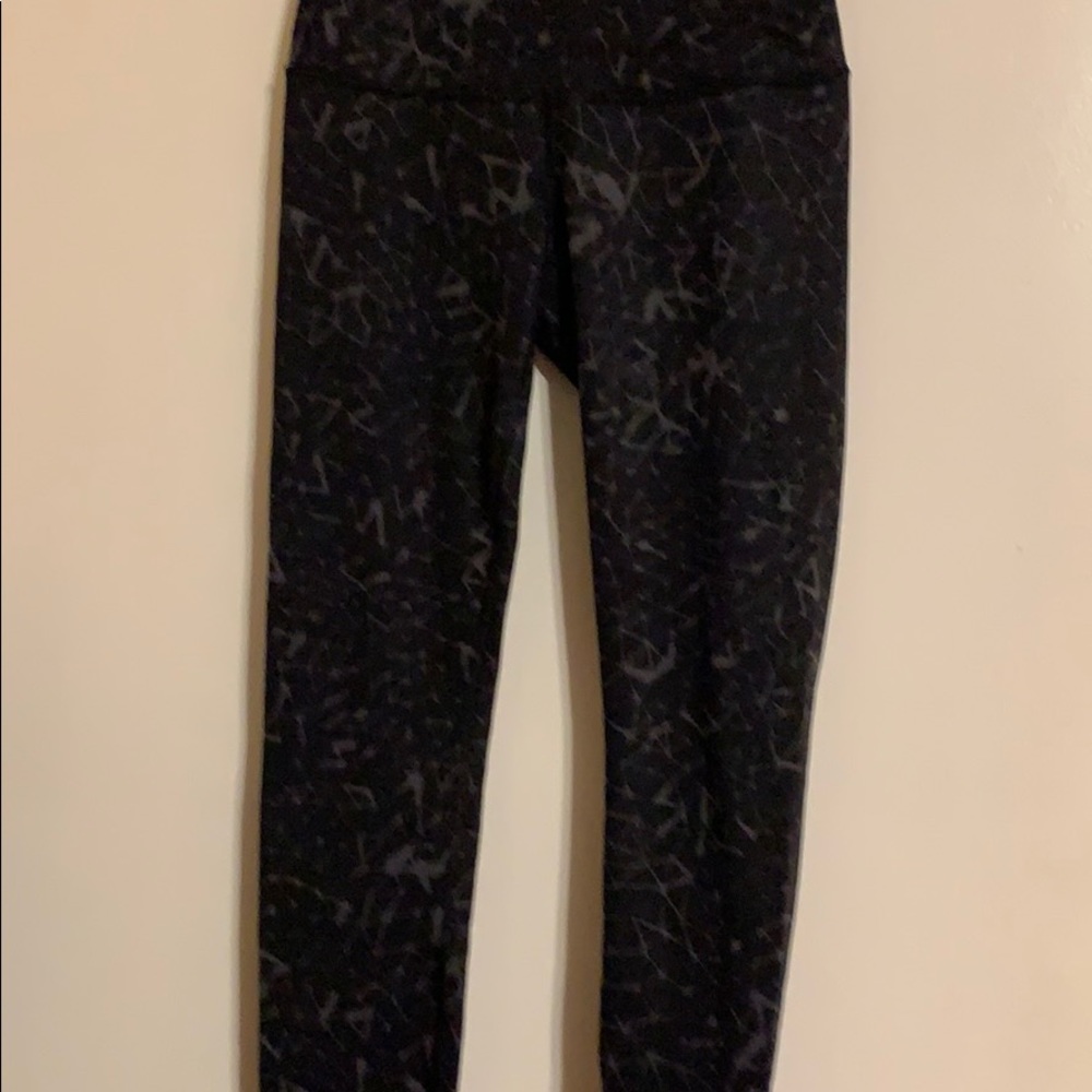 Lululemon Leggings sz4 - Picture 3 of 3